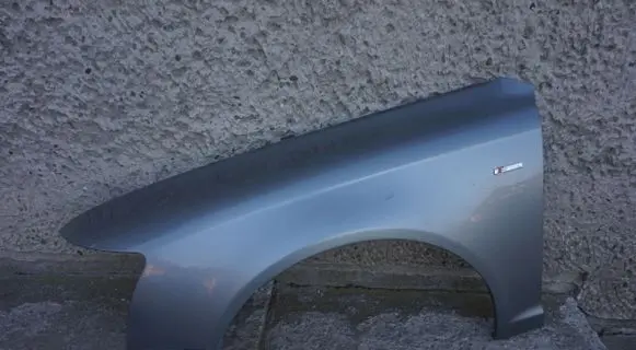 Audi A6 S6 C6 4F Fender