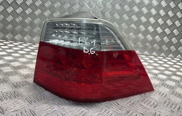 Rear/tail lights