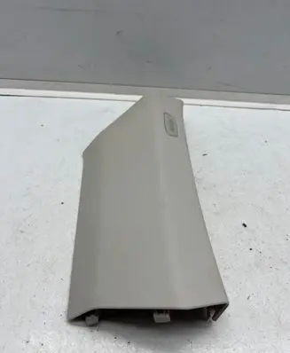 BMW X1 U11 (D)pillar trim (top) 9462321 9462325 9462323