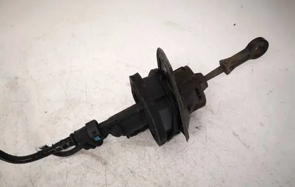 Ford Mondeo MK IV Clutch master cylinder