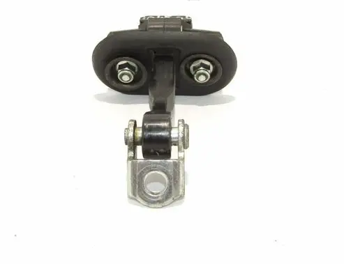 Fiat 500L Rear door check strap stopper