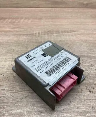 Opel Omega B1 Airbag control unit/module 90491004 5WK4087