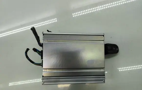 Opel Astra J Sound amplifier 13376394
