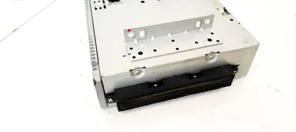 Volvo V50 CD/DVD changer 307525781 30752578-1