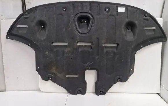 KIA Sportage Engine splash shield/under tray