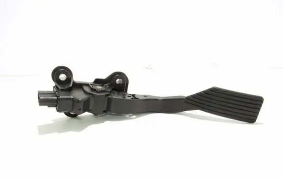 Peugeot 4007 Accelerator throttle pedal MN101543