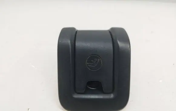 Audi A3 S3 8V ISOFIX cover 8V0887233A 1092453X 8V0887187