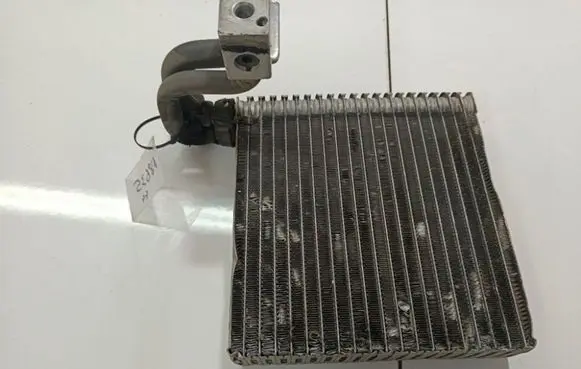Renault Modus A/C cooling radiator (condenser) 668878J