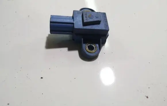 Volkswagen PASSAT B6 Airbag deployment crash/impact sensor 1K0955557A
