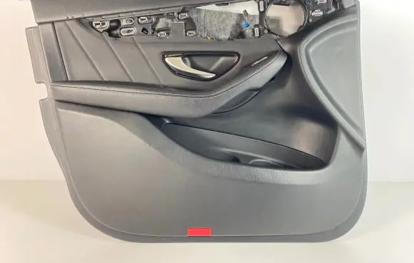 Mercedes-Benz GLC X253 C253 Front door card panel trim