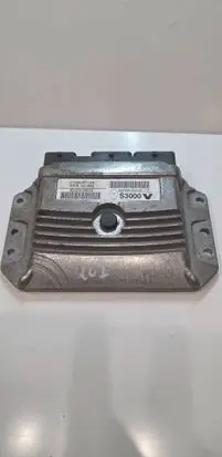 Renault Megane II Engine control unit/module 8200509516 215854212a 53060411662
