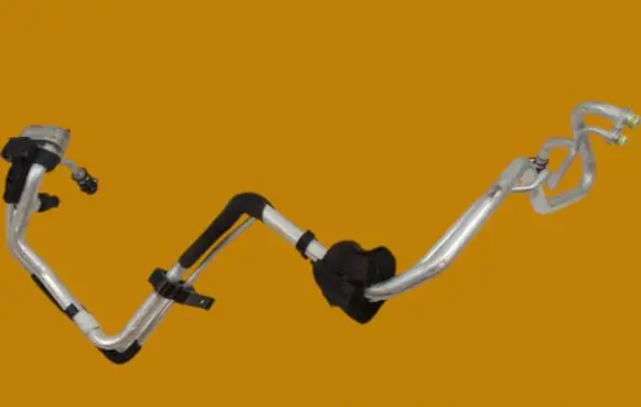 Volvo XC60 Air conditioning (A/C) pipe/hose