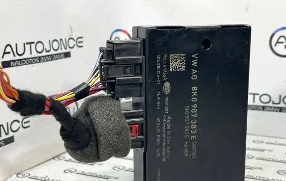 Audi A4 S4 B8 8K Tow bar trailer control unit/module 5DS01015401