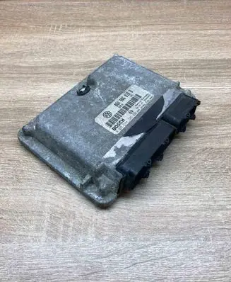 Seat Toledo II (1M) Engine control unit/module ECU 06A906018B 0261204725