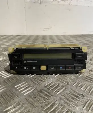 Volkswagen PASSAT B5.5 Climate control unit 1J1907044 5HB00761700