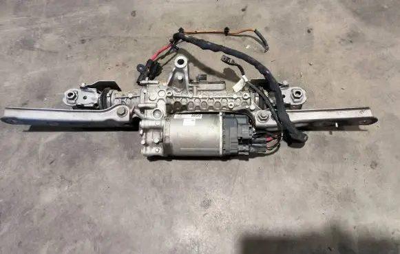 BMW 8 G15 Steering rack 6895076 7802277923