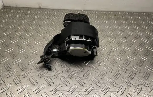 Volvo S60 Middle seatbelt (rear) 39822961