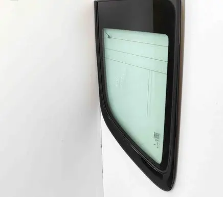Volvo XC90 Rear side window 32368954