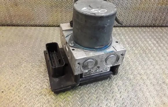 BMW 5 E60 E61 ABS Pump 6768550 6775730