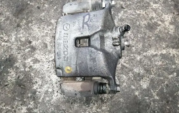 Mazda CX-3 Front brake caliper