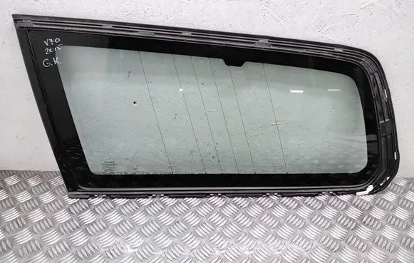 Volvo V70 Rear side window 31299068