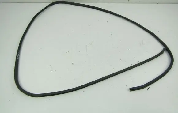 Nissan Micra Front door rubber seal 