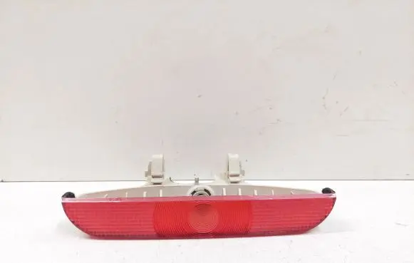 Mazda 3 I Third/center stoplight P3591