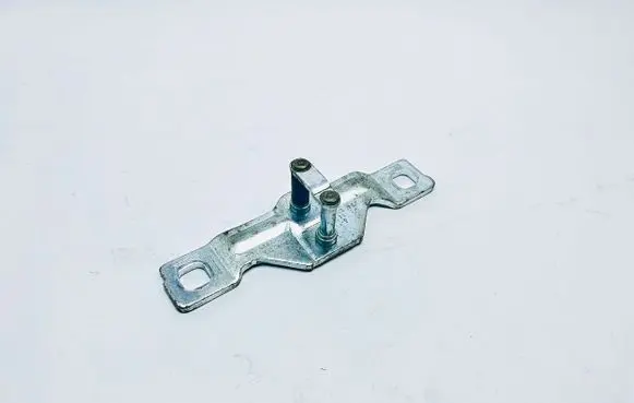 Audi TT TTS Mk2 Loading door lock loop/hook striker 8P4827507