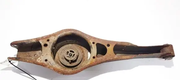 Volkswagen Jetta V Rear upper control arm/wishbone
