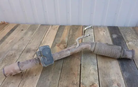 Volkswagen Golf VII Exhaust gas pipe 