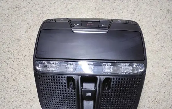 Mercedes-Benz C W205 Front seat light A0009018503