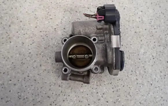 Chevrolet Orlando Throttle body valve 