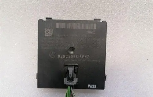 Mercedes-Benz S W221 Gateway control module A2215408362