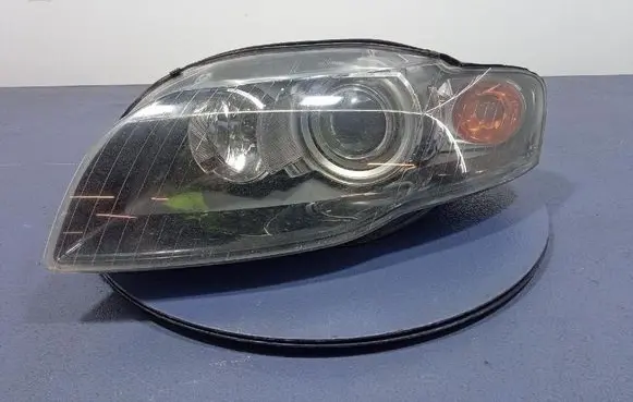 Audi A4 S4 B7 8E 8H Headlight/headlamp 8E0941003AM