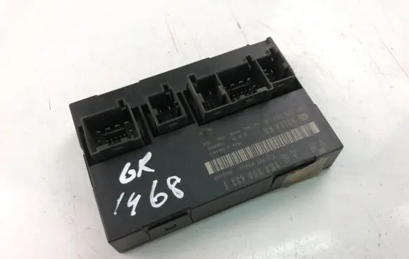 Volkswagen Touran I Other control units/modules 1K0959433T