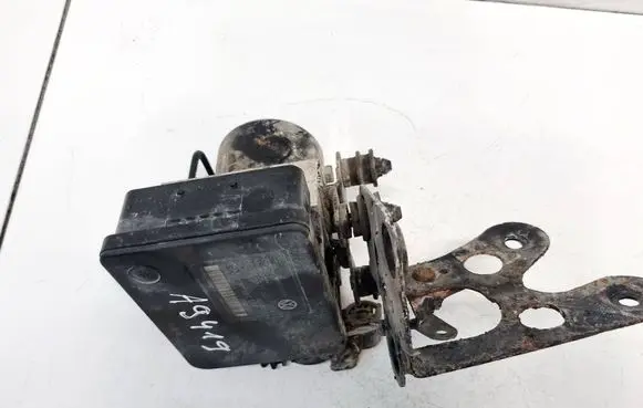 Skoda Octavia Mk2 (1Z) ABS Pump 1K0907379AA 2IH5L10Q99