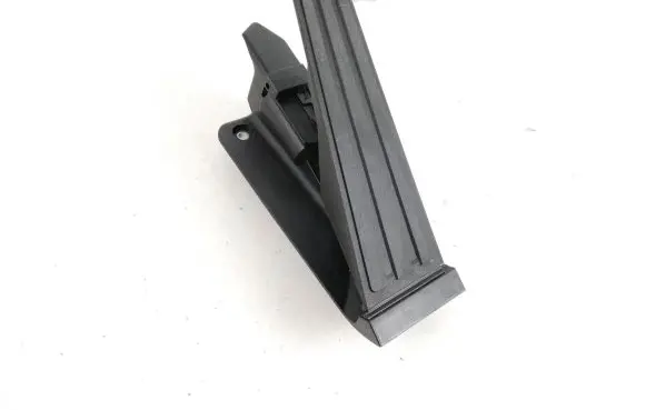 Porsche Taycan 9J1 Accelerator throttle pedal 9J1721507 6PV00879256