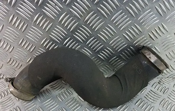 Audi Q5 SQ5 8R Intercooler hose/pipe 8R0145737H