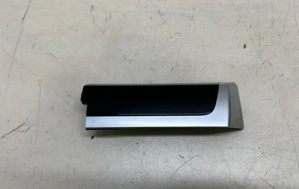 Porsche Cayenne (92A) Dashboard glove box trim 7P5857226P