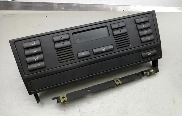 BMW 5 E39 Climate control unit 8377546