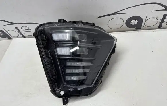 Hyundai Kona II Headlight/headlamp BE92161120
