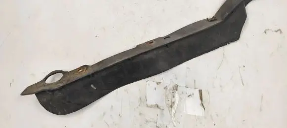 BMW 1 E82 E88 Fender end trim 51758046127 15857711