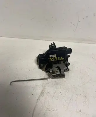 Audi A4 S4 B6 8E 8H Front door lock 8E1837016C