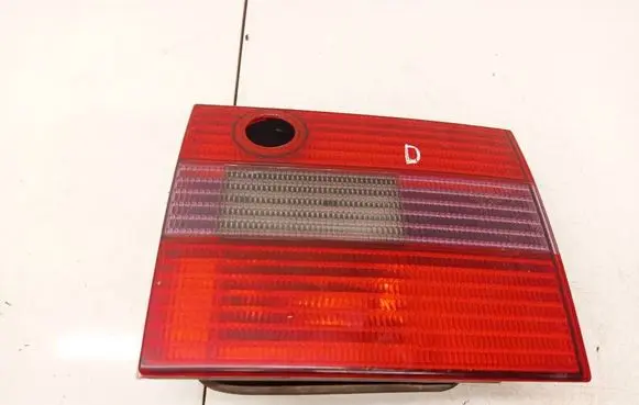Volkswagen PASSAT B4 Tailgate rear/tail lights 3A9945108C