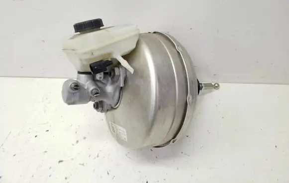 Porsche Macan (95B) Brake booster 4M0612103J 4M0612103