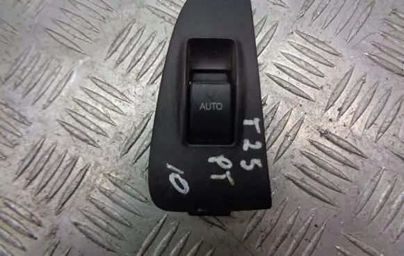 Toyota Avensis T250 Quarter vent window switch 