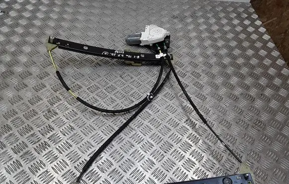 Audi A1 Rear door window regulator with motor 8X3837462A