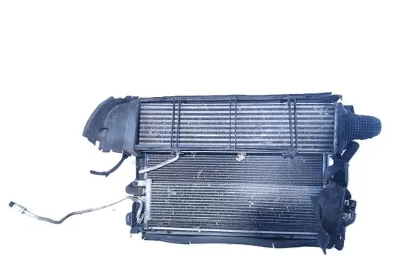Mercedes-Benz E W212 Radiator set A2049061403