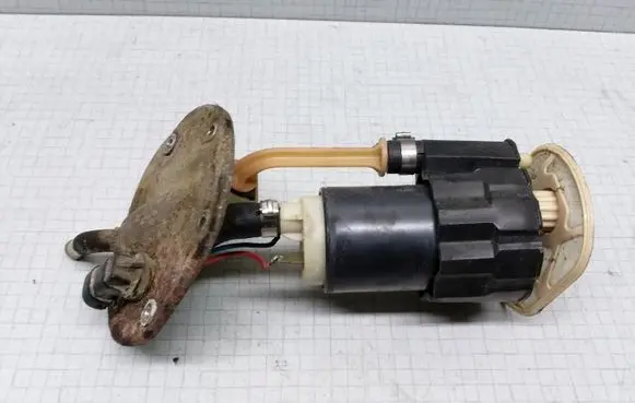 Ford Mondeo MK II Fuel injection high pressure pump