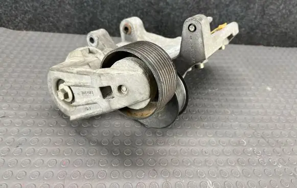 Jaguar XF X250 Generator/alternator belt tensioner 2W9310039AA 7w836b209aa